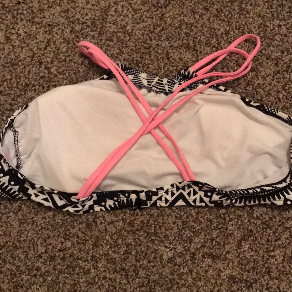 Bathing suit - Picture 2 of 2
